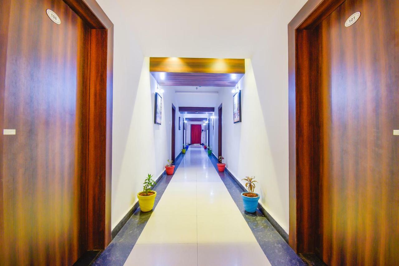 Fabhotel Pentagon Next - Bhubaneswar Railway Station ภายนอก รูปภาพ